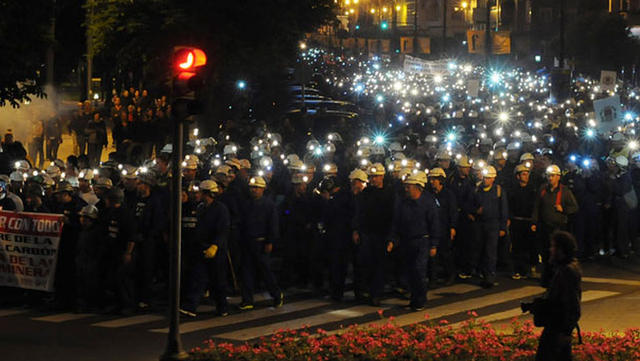 Marcha-nocturna-mineros